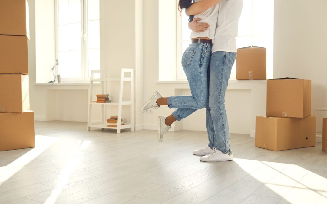 Moving in together? Are we now in a de facto relationship?
